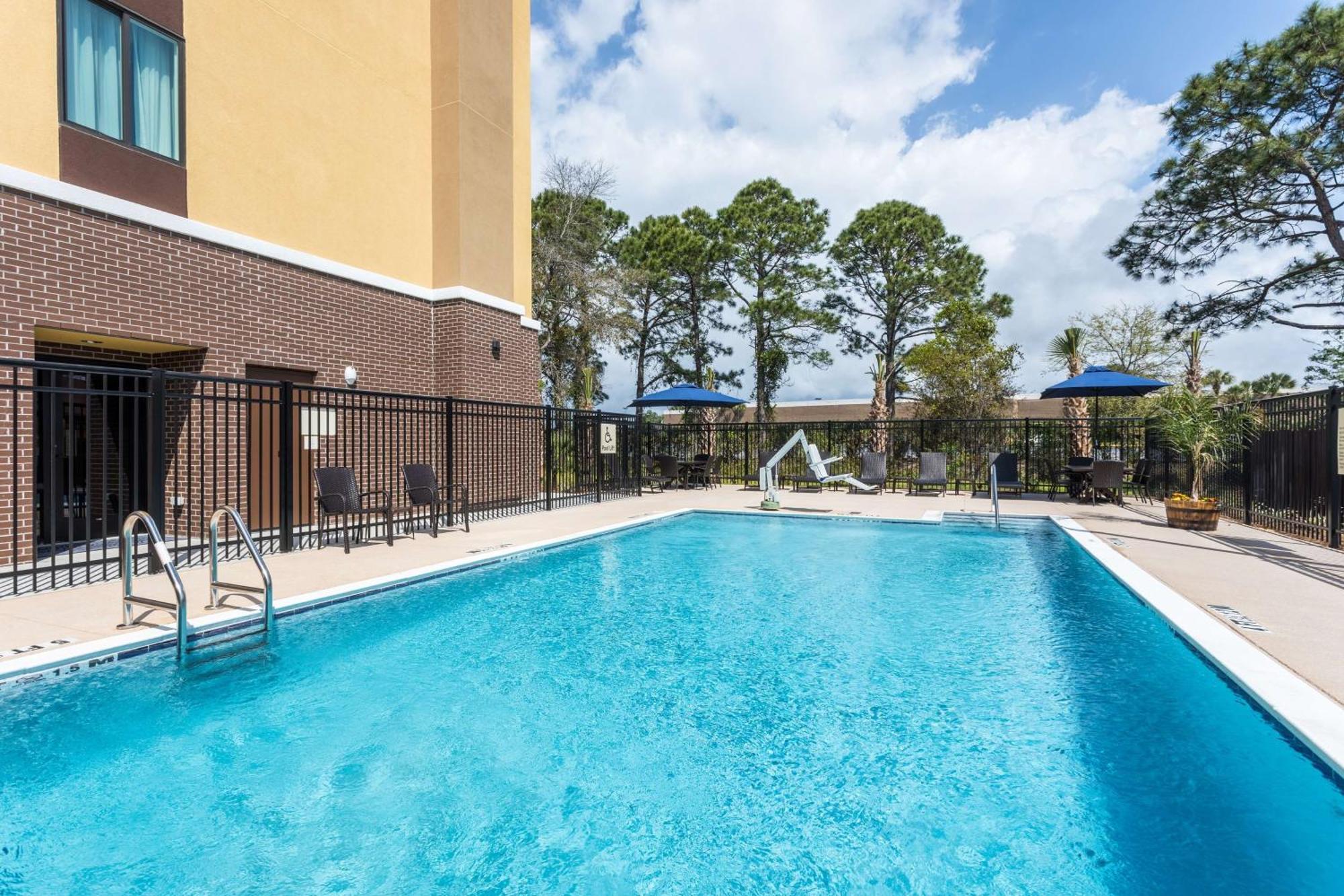 Hampton Inn & Suites Mary Esther-Fort Walton Beach, Fl Exterior photo